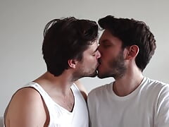 Kissing and Fucking!