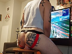 Tattooed Gaymur Opens His Ass While Attempting To Game